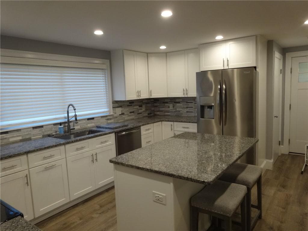 43 Eden Crest photo 3