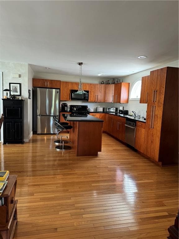 93 Boylston photo 2