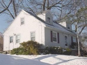 15 Milton Rear photo 2