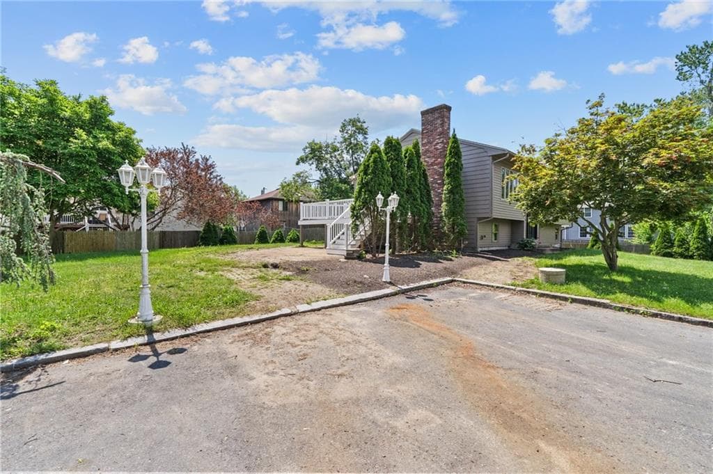64 Waverly photo 3