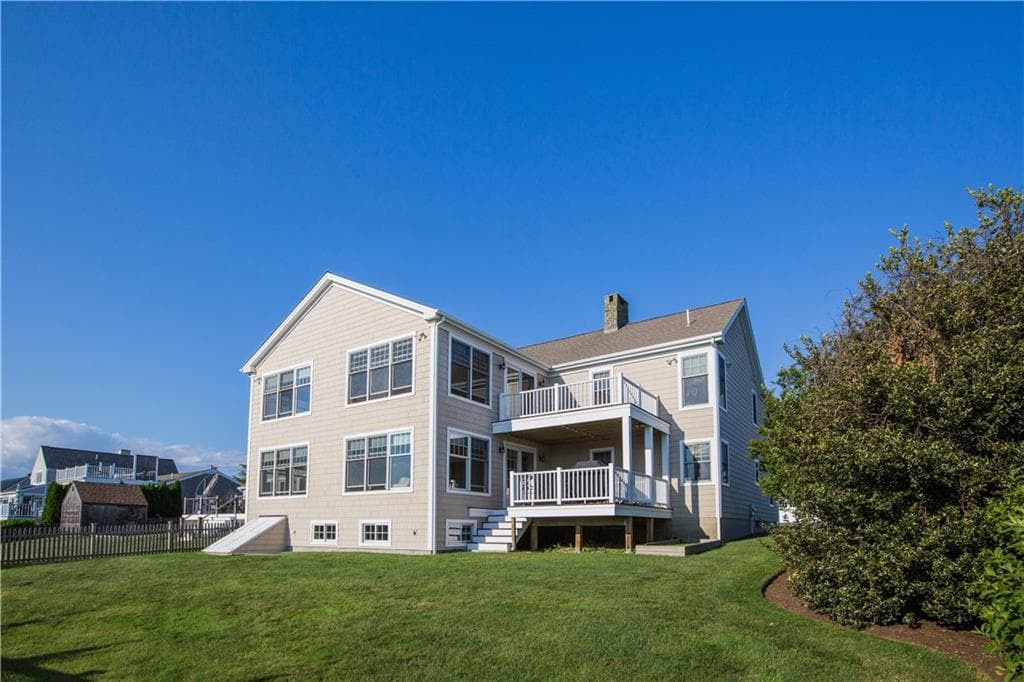 573 Wolcott photo 2