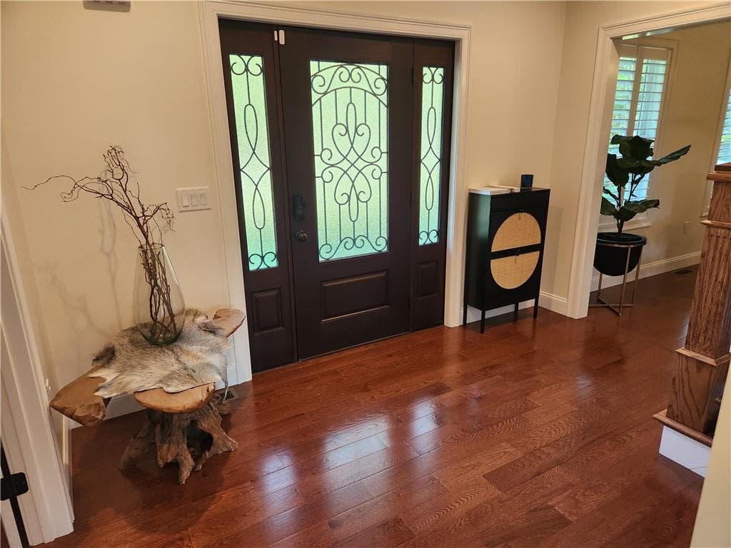 29 Wooded Grove photo 2