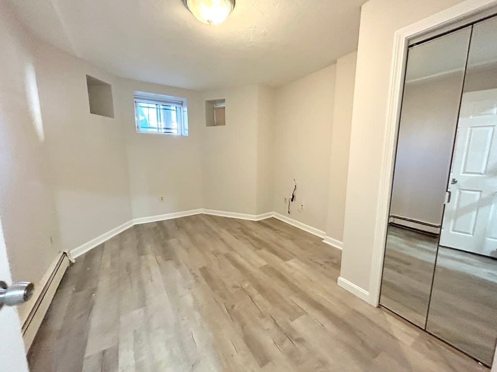 92 Hammond Street #1 photo 3