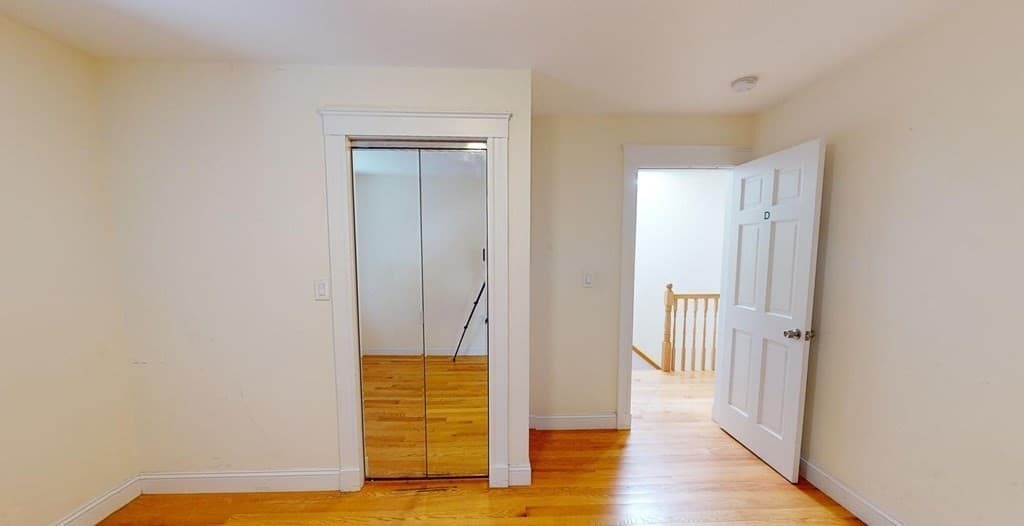 7 Grant Street #2 photo 2