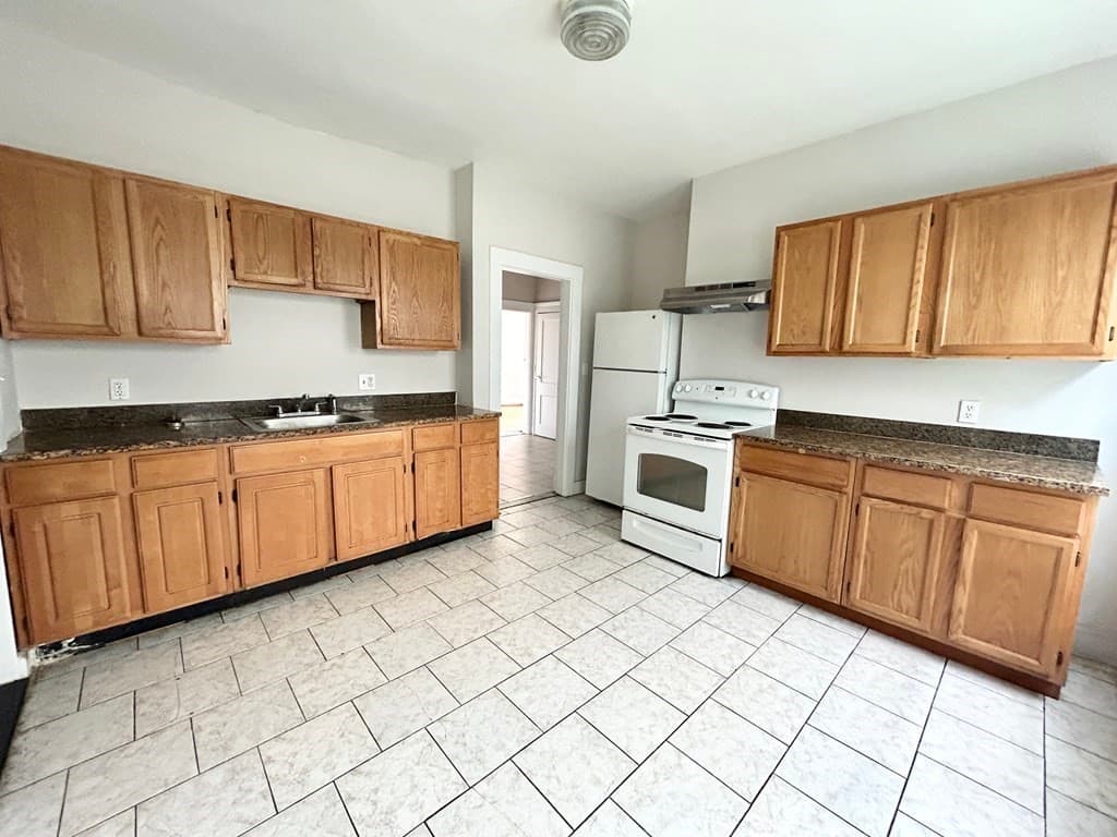 7 Hesston Terrace #1