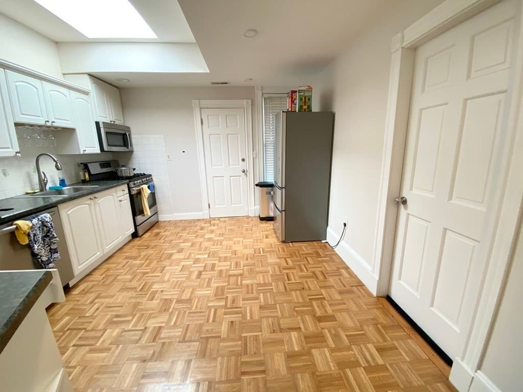 108 Buttonwood #3 photo 4