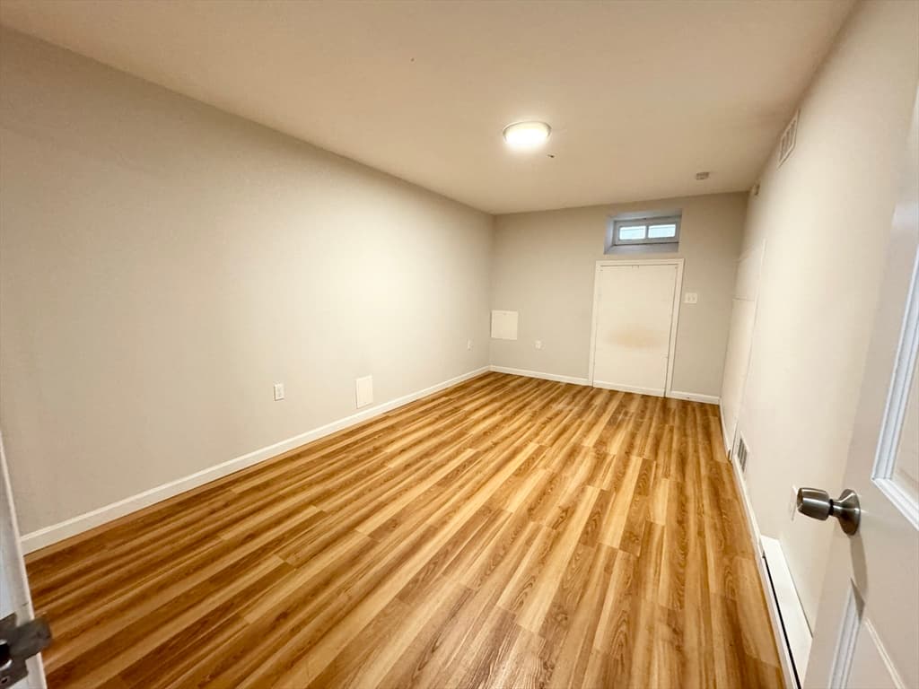 185 Sydney Street #2 photo 5