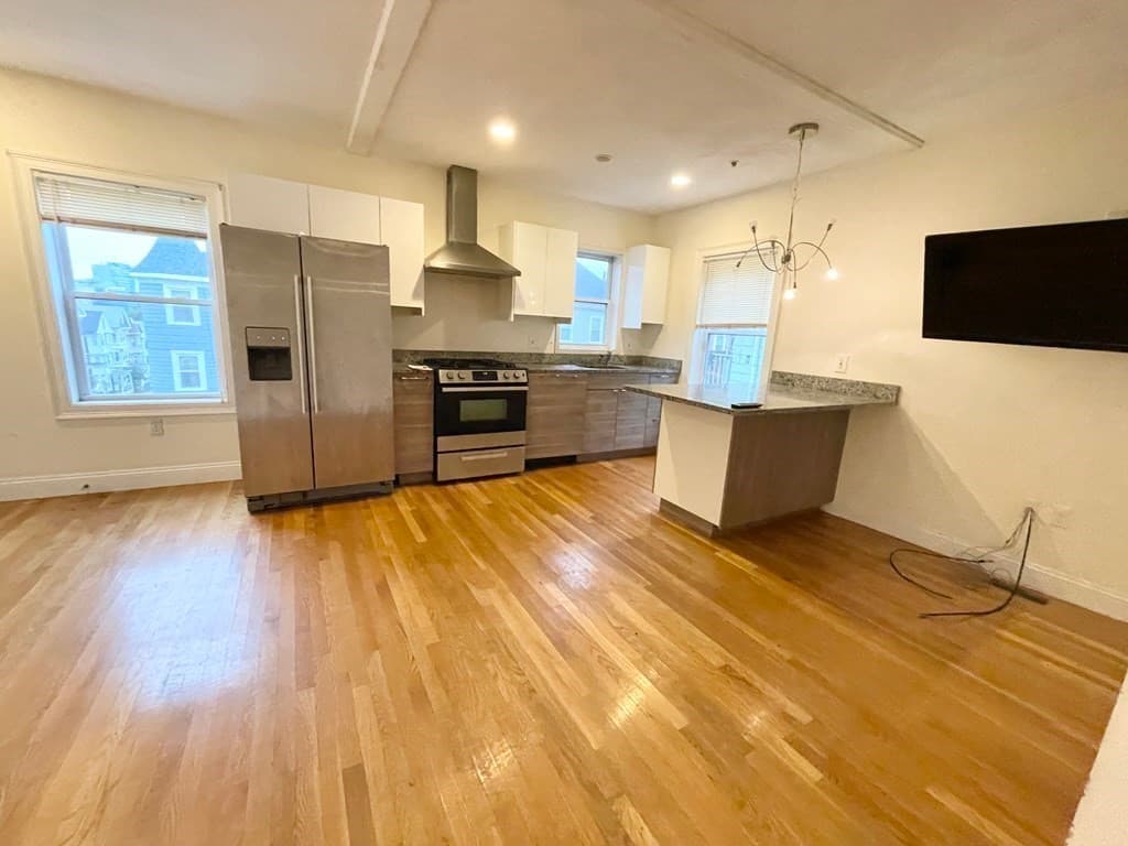 128 Hillside Street #2 photo 2