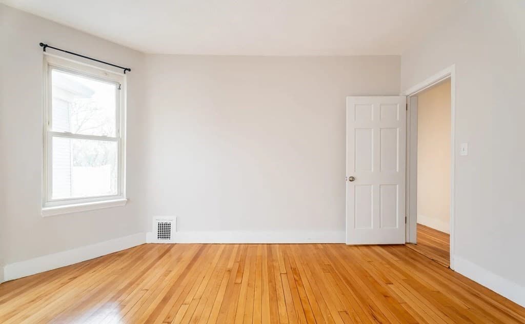 33 Edison Green Street #3 photo 3