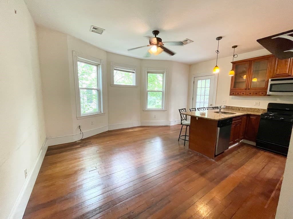 112 Hillside Street #2 photo 4