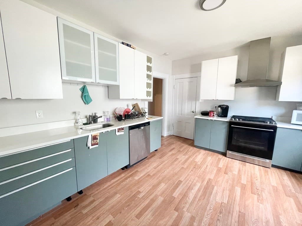 158 Boston Street #1 photo 3