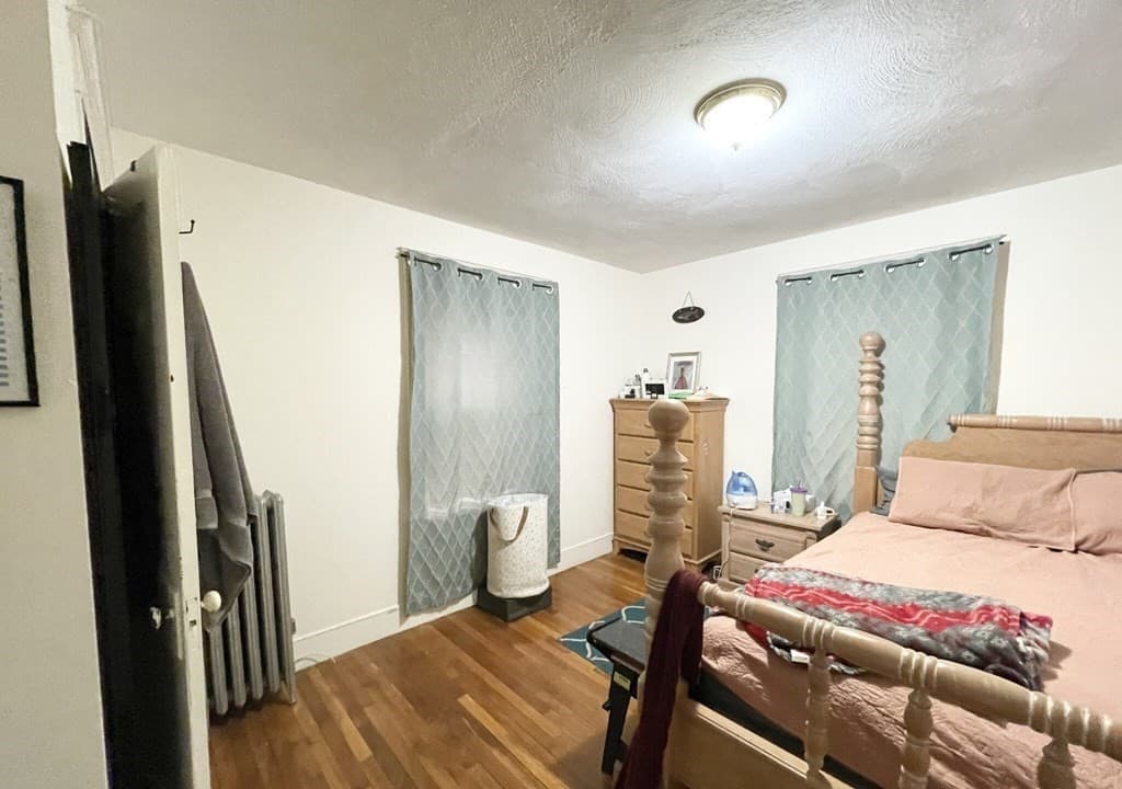 11 Romsey Street #1 photo 3