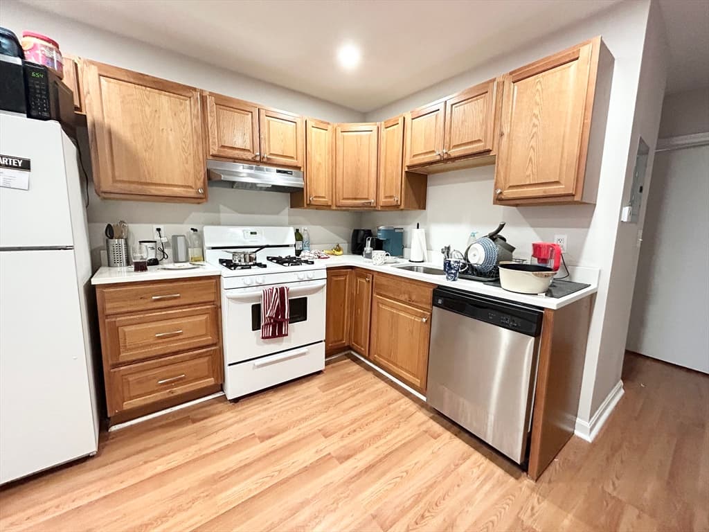 92 Hammond Street #5