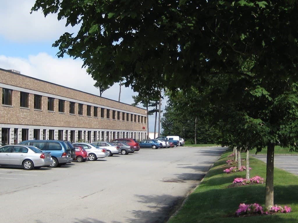100 Corporate Park Drive photo 4