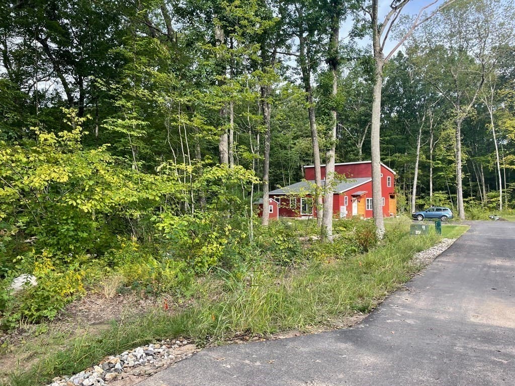 803 Burts Pit Rd photo 2