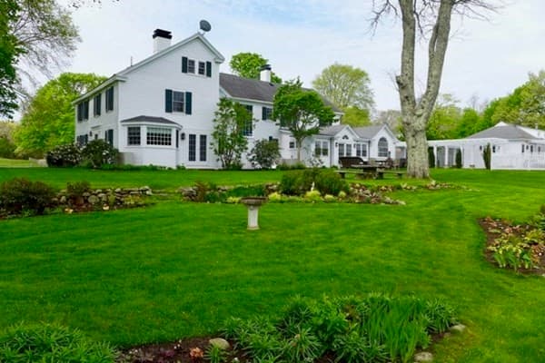 31 Lamberts Cove Road Vh434