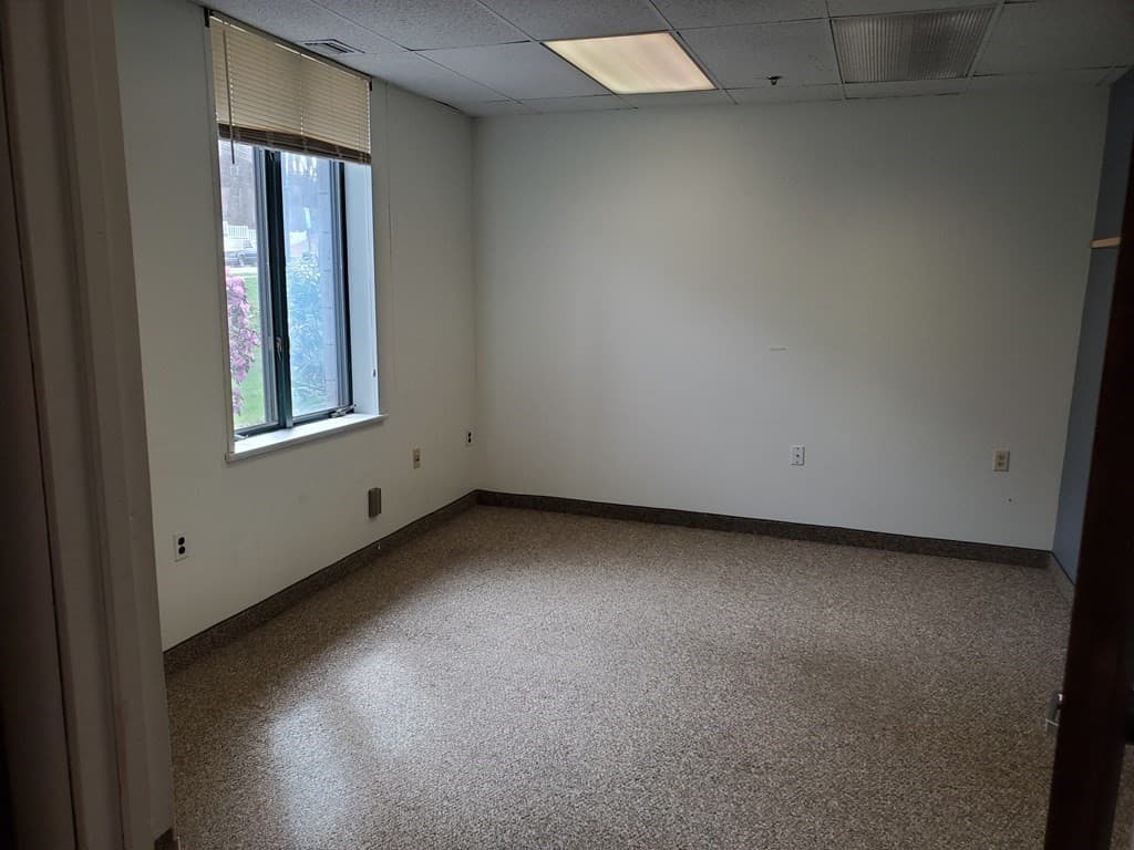 280 N Main St #10-B photo 4