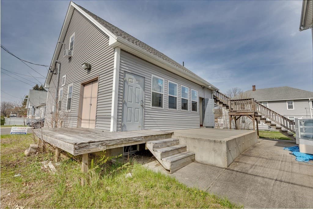 459-463 East St photo 2