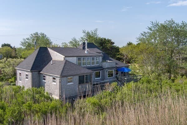 46 Tennessee Ave photo 3