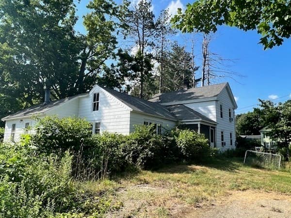233 Mort Vining Road photo 2
