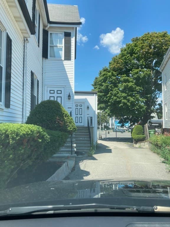786 Mount Auburn Street photo 2