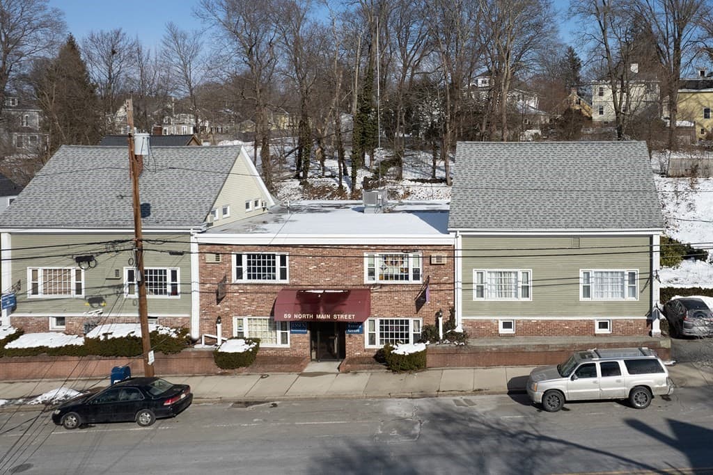 89 N Main St #102