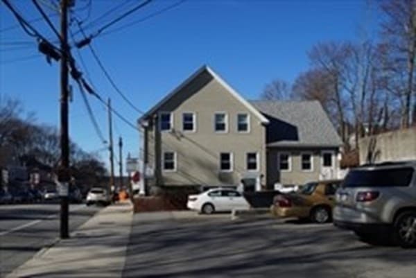 89 N Main St #305 photo 3