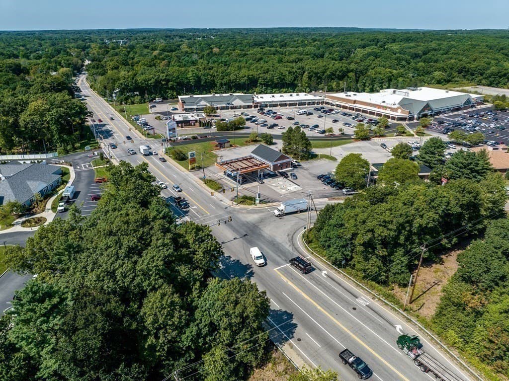55 Robert F. Toner Blvd photo 3