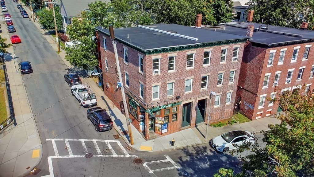 107-111 Erie St