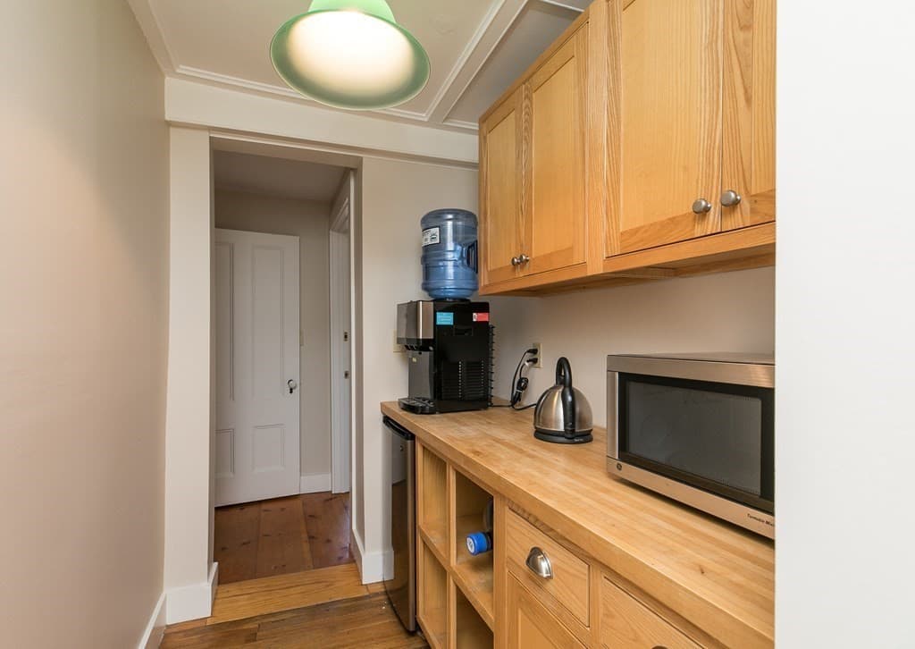 589 Bay Road #2A photo 4