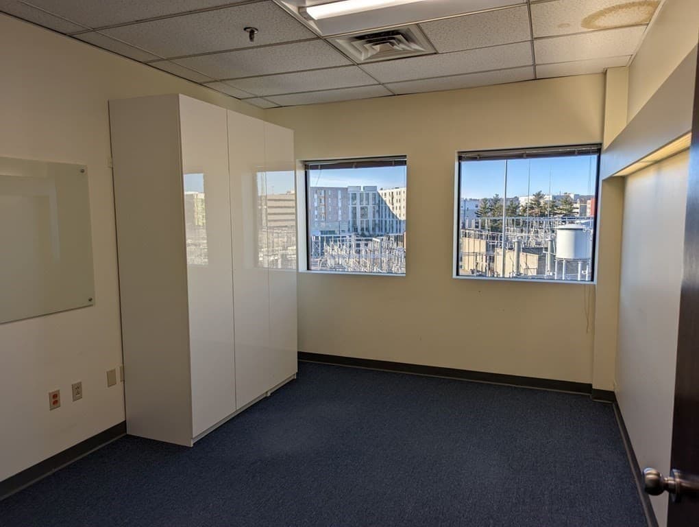 185 Alewife Brook Pkwy #402 photo 3