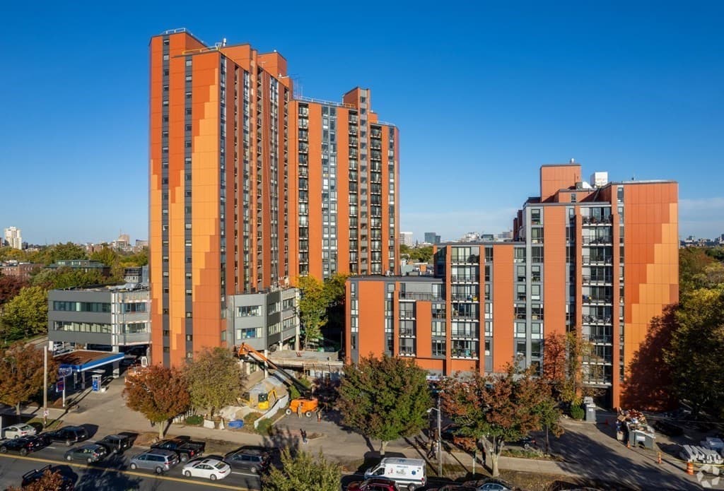 810 Memorial Dr #2nd floor