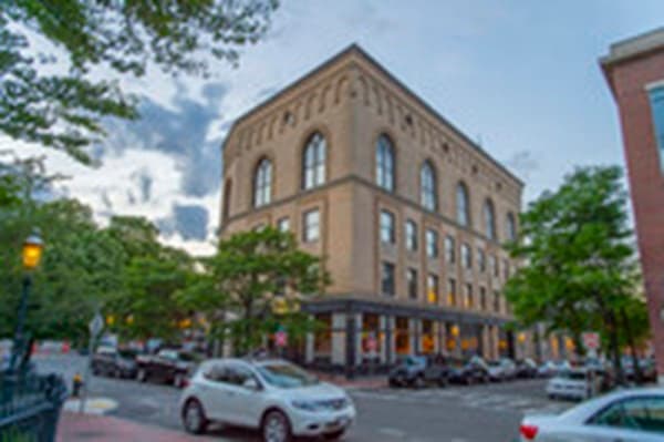 10 City Square