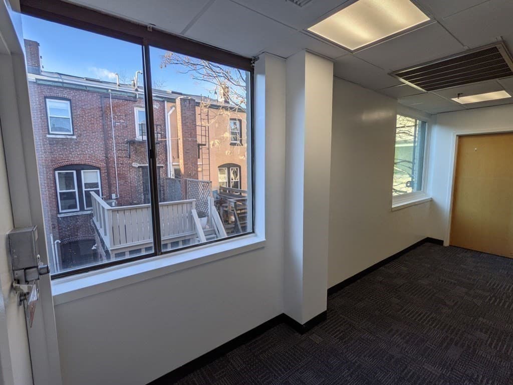 552 Massachusetts Ave #215