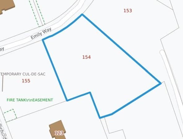 17 Emily Way
