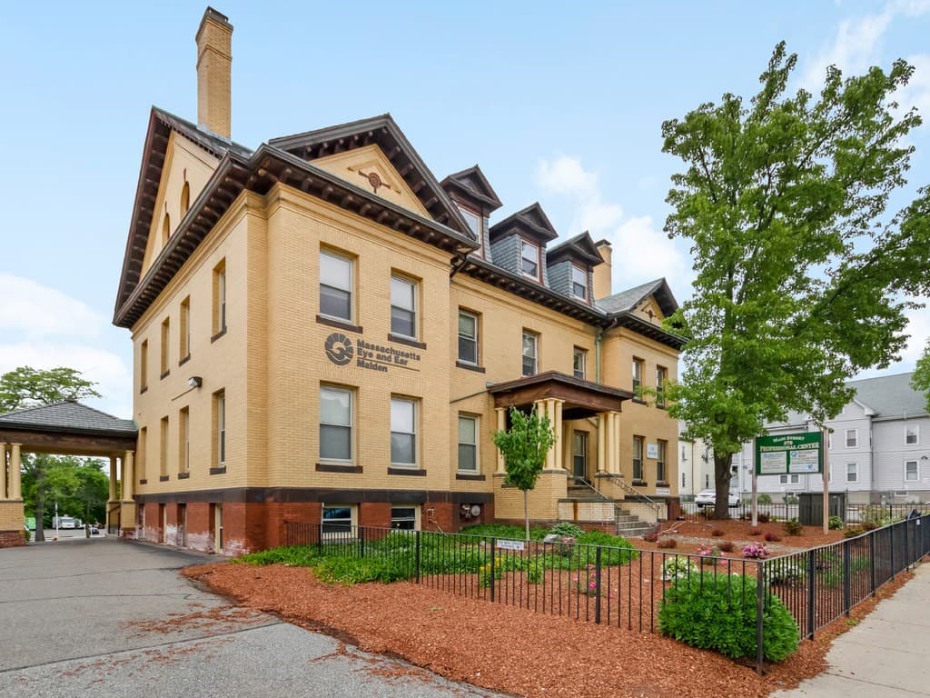 578 Main Street #B4