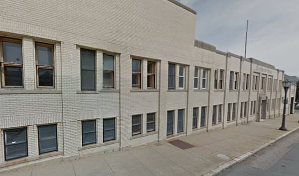 229 Coffin Ave photo 5