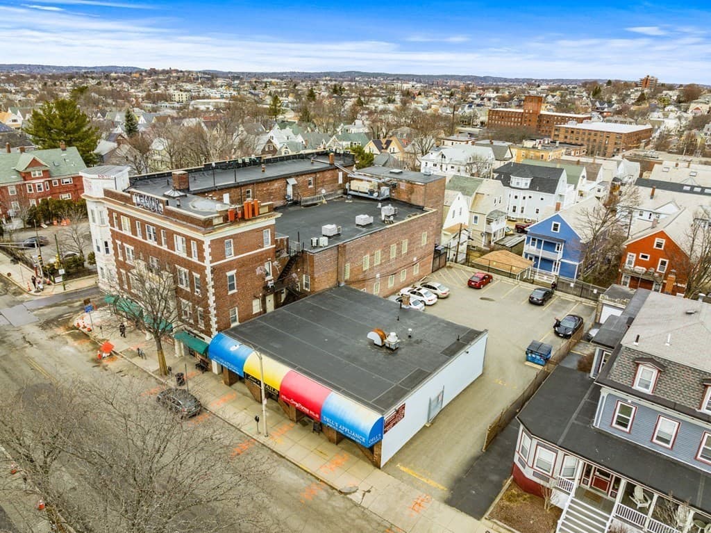 147 Highland Ave