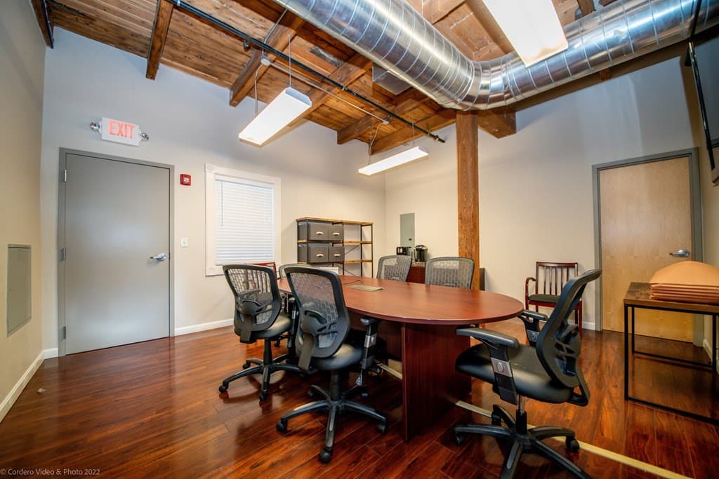 555 Pleasant St #Suite 3C