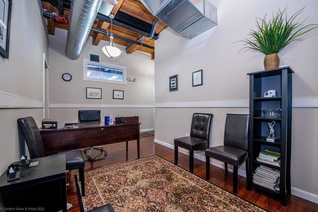 555 Pleasant St #Suite 3A photo 4