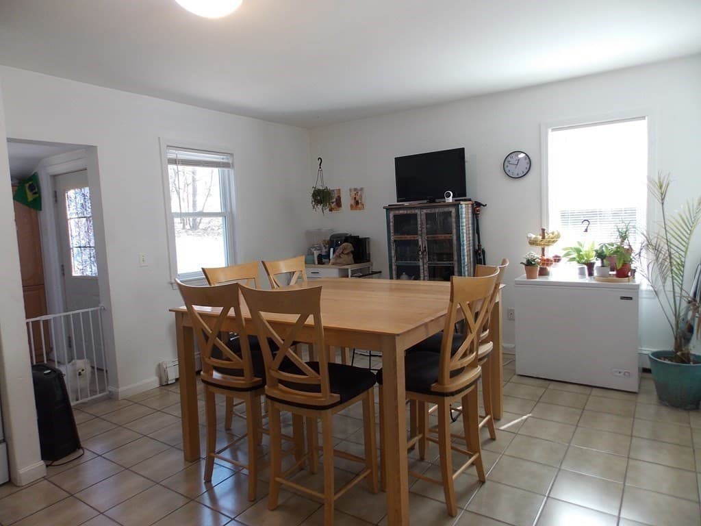 15 Newton St photo 2