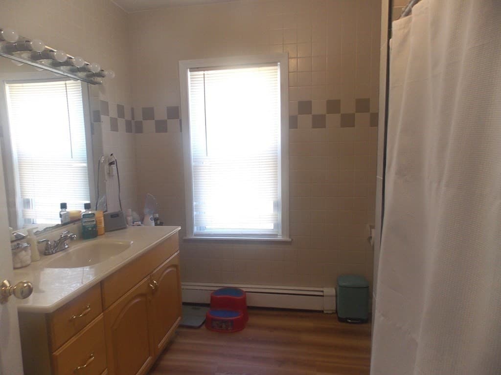 15 Newton St photo 5