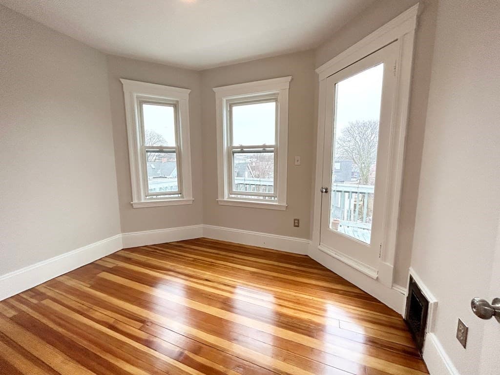 20 Dawes St. #3 photo 4