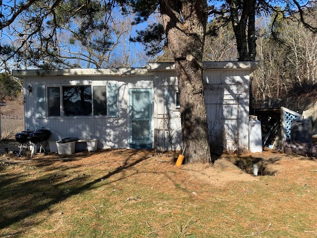260 Kendrick Ave #6