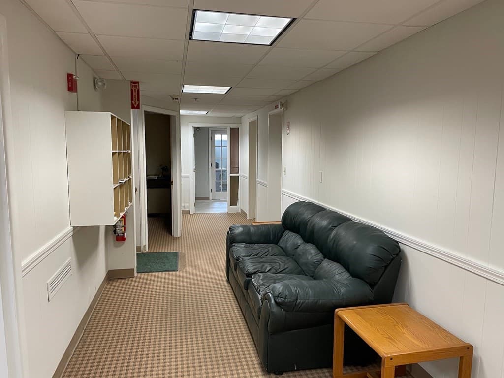 36 Woburn St #Lower Level photo 3