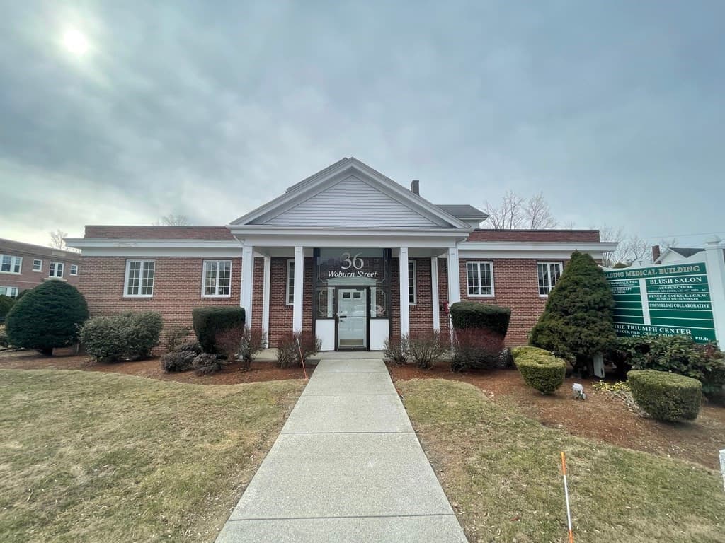 36 Woburn St #Lower Level