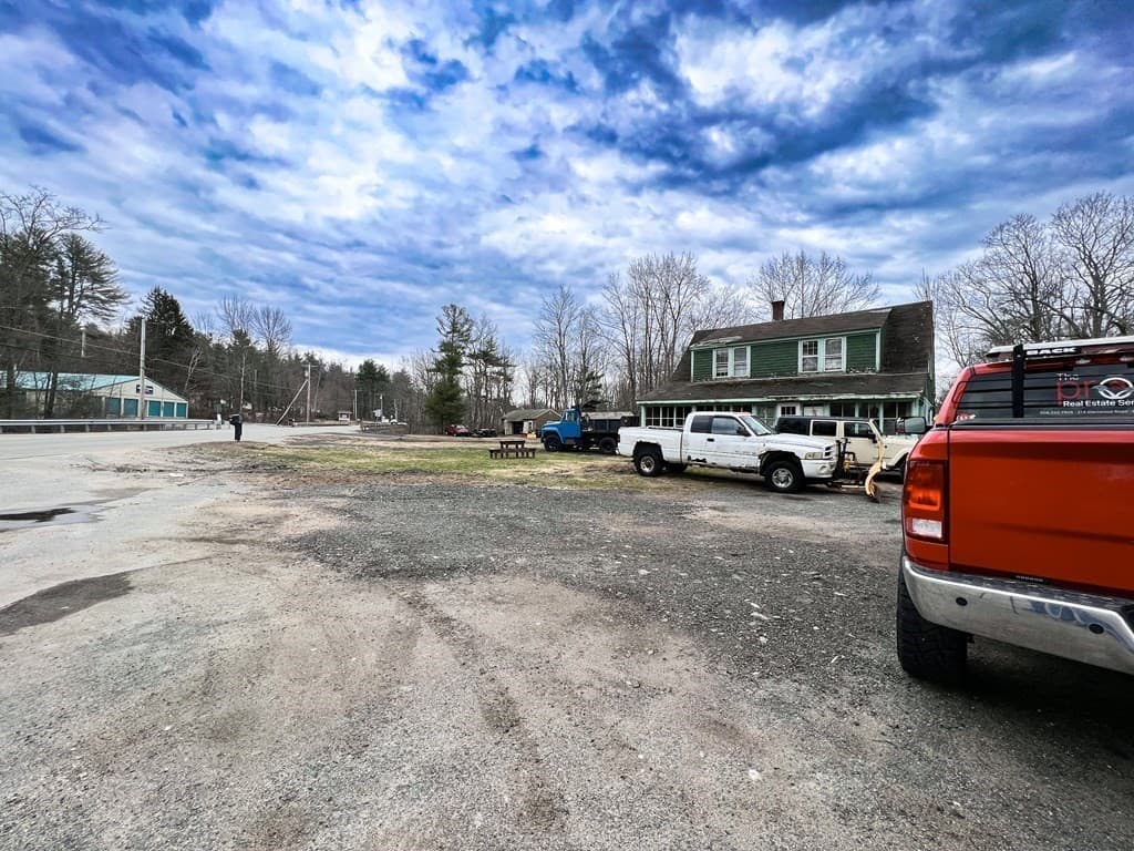 217 Barre Paxton Rd photo 5