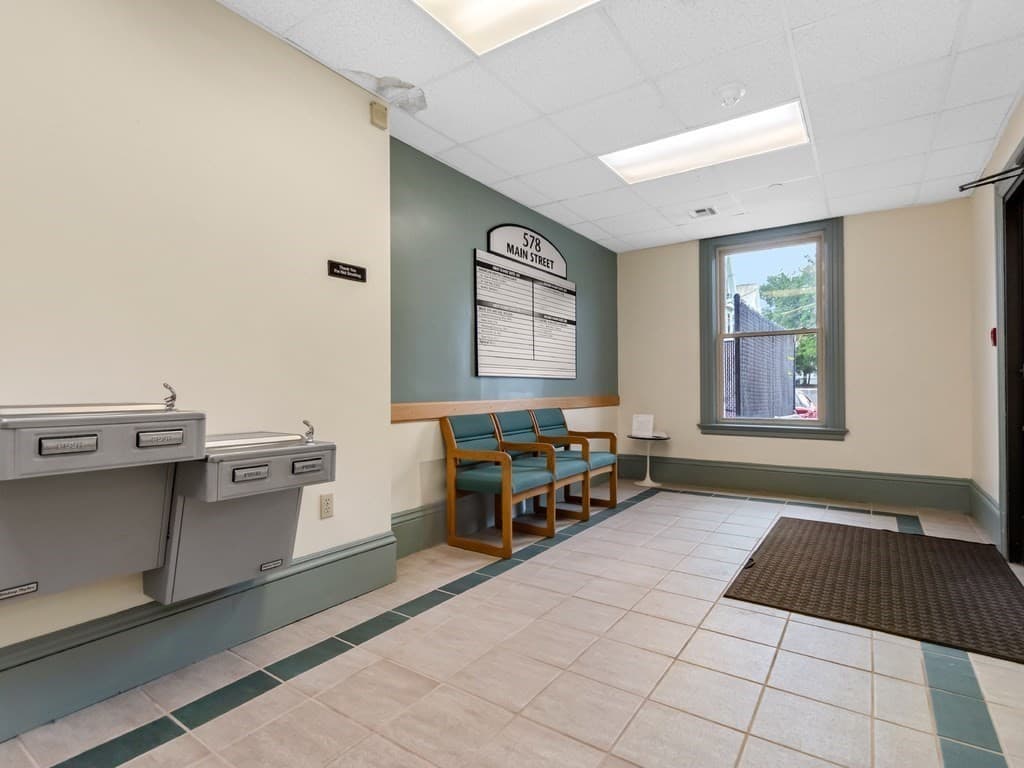 578 Main Street #202D photo 3