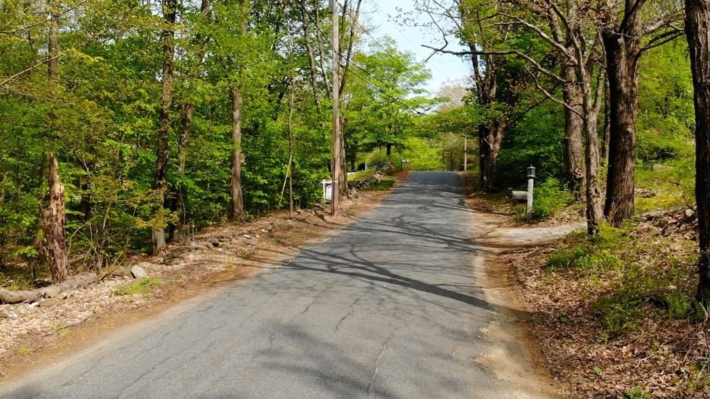 36 Richardson Rd