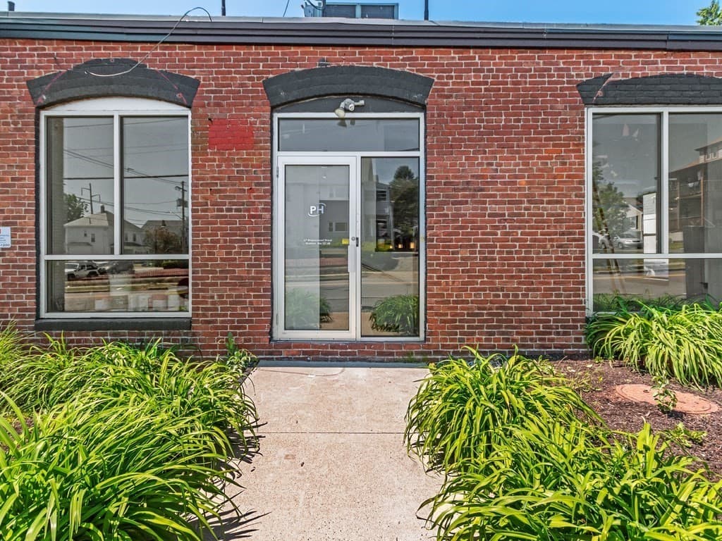 67 Maplwood Street #120